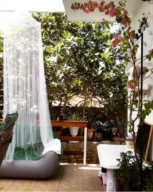 Faros Oasis Apartamento Gdinj Exterior foto